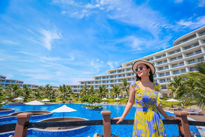 Lễ hội &aacute;nh s&aacute;ng đầu ti&ecirc;n tại Quy Nhơn thu h&uacute;t h&agrave;ng vạn du kh&aacute;ch