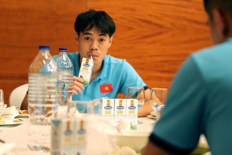 Vinamilk đồng hành cùng đội tuyển Quốc gia tại vòng loại World cup 2022