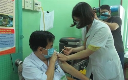 Khánh Hòa có gần 20.600 người được tiêm vắc xin phòng Covid-19 đợt 3