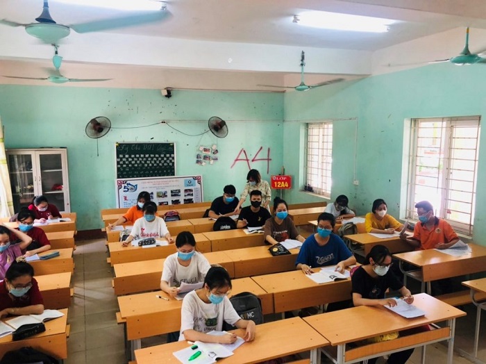 Vĩnh Phúc: Trường THPT Bình Xuyên nâng cao công tác phòng chống dịch bệnh sẵn sàng cho kỳ thi THPT Quốc gia