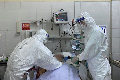 Việt Nam thêm 2 bệnh nhân Covid-19 tử vong ở Bắc Giang và TP Hồ Chí Minh