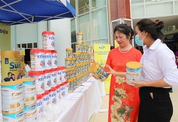 vinamilk dong hanh cung nguoi cao tuoi lan toa thong diep song khoe song thanh xuan
