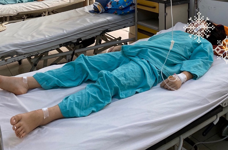 Cứu bệnh nh&acirc;n nữ bị vỡ u m&ocirc; đệm dạ d&agrave;y ruột qua cơn nguy kịch