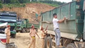thanh hoa day manh xu ly tinh trang xe qua tai