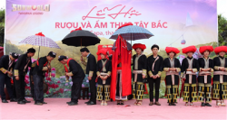 dac sac khong gian am thuc tay bac tai sun world fansipan legend