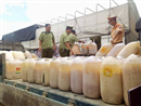 ha tinh tieu huy hon 6000 lit mo khong ro nguon goc