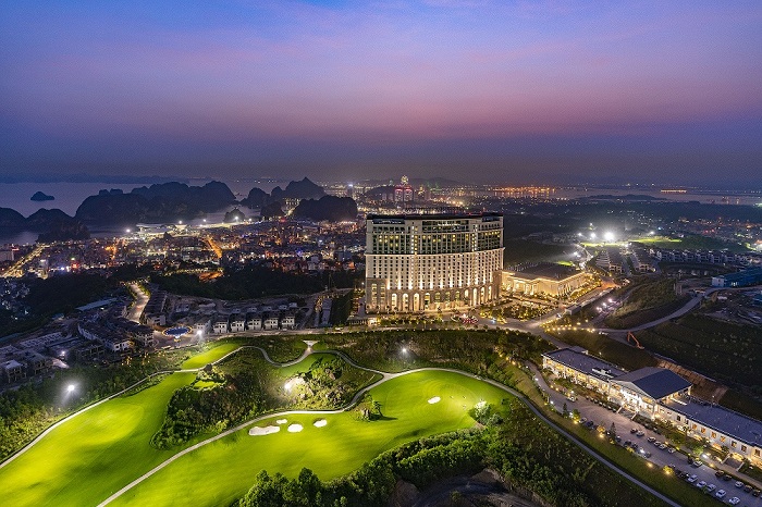Tập đoàn FLC giành “cú đúp” Giải thưởng Du lịch Việt Nam 2019