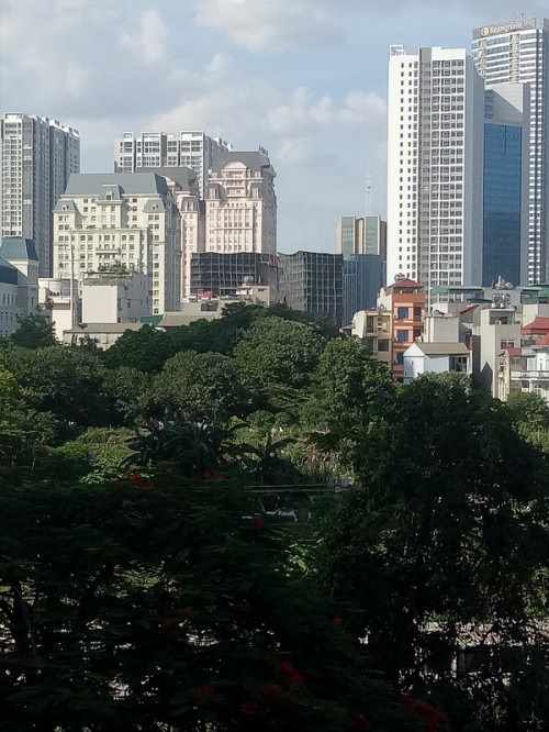 Hà Nội: Hàng loạt công trình khủng có dấu hiệu hiệu vi phạm TTXD bị chính quyền UBND phường Mễ Trì “ngó lơ”