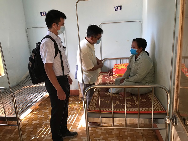 BV Chợ Rẫy TP.HCM: Hỗ trợ chuyên môn về bạch hầu và điều trị cho nạn nhân vụ xe khách rơi xuống vực sâu ở Kon Tum