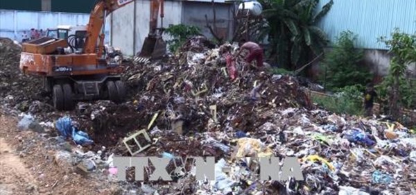 Đồng Nai: Điều tra công ty chôn lấp chất thải nguy hại trái quy định