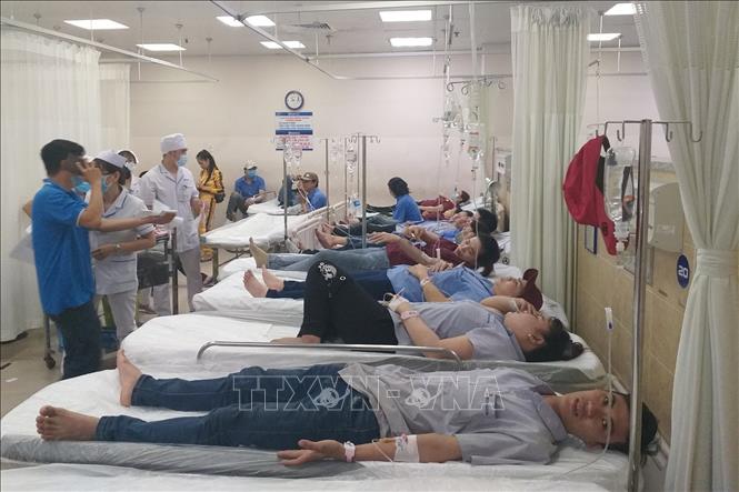 Trên 100 công nhân ở Đồng Nai nhập viện nghi do ngộ độc thực phẩm