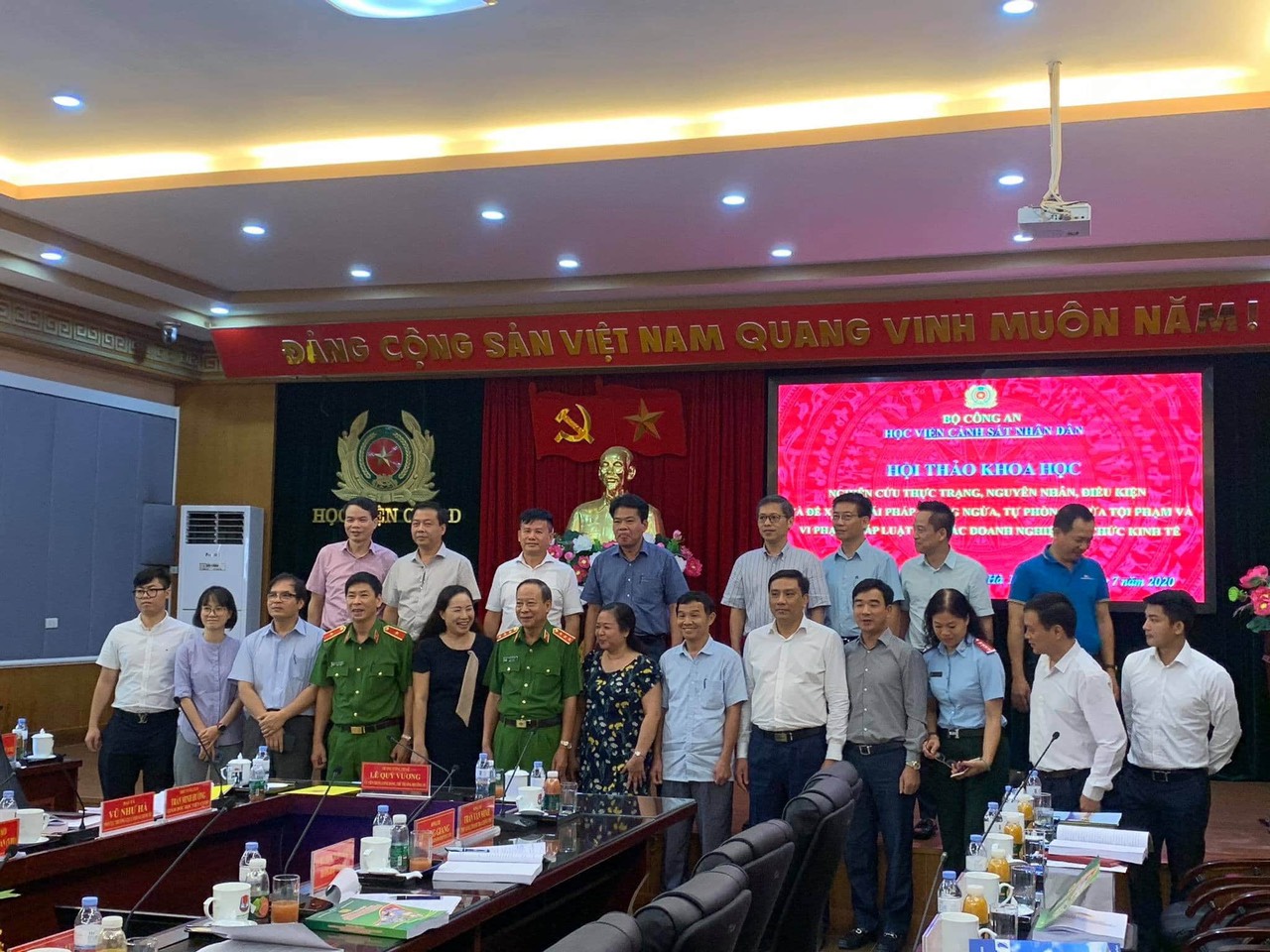 Phòng, chống tội phạm môi trường với hệ thống quản lý KCN theo mô hình sinh thái