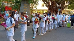 doan can bo y te khanh hoa ho tro tinh phu yen trong cong tac phong chong dich covid 19