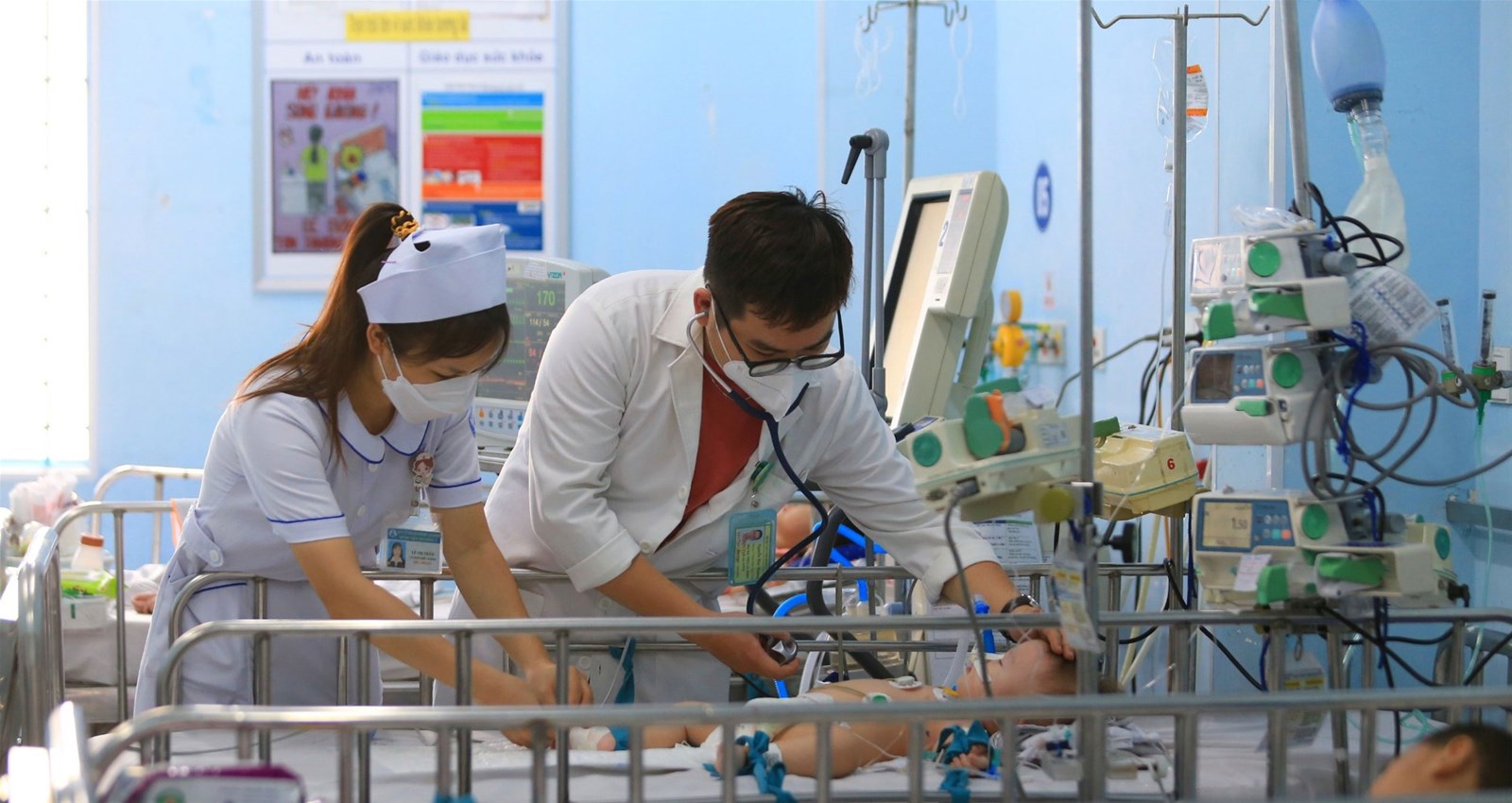 Tp Hồ Chí Minh đứng trước 3 nguy cơ lớn thách thức hệ thống y tế