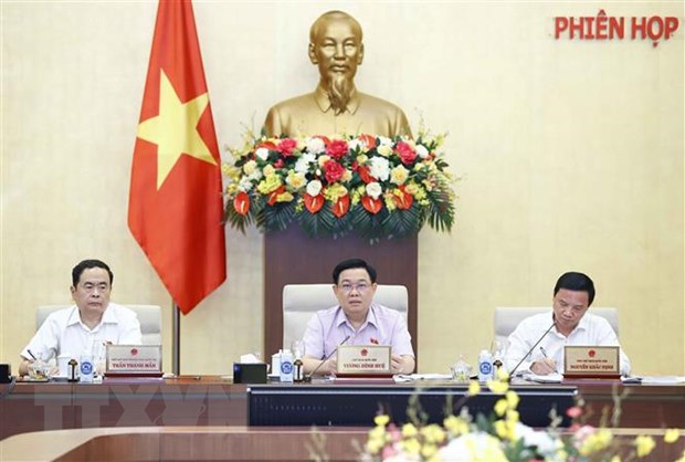 Bế mạc Phiên họp thứ 13 của Ủy ban Thường vụ Quốc hội