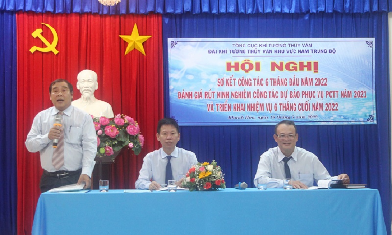 Đài KTTV khu vực Nam Trung Bộ: Thực hiện hơn 2000 bản tin dự báo khí tượng thủy văn phục vụ công tác phòng chống thiên tai