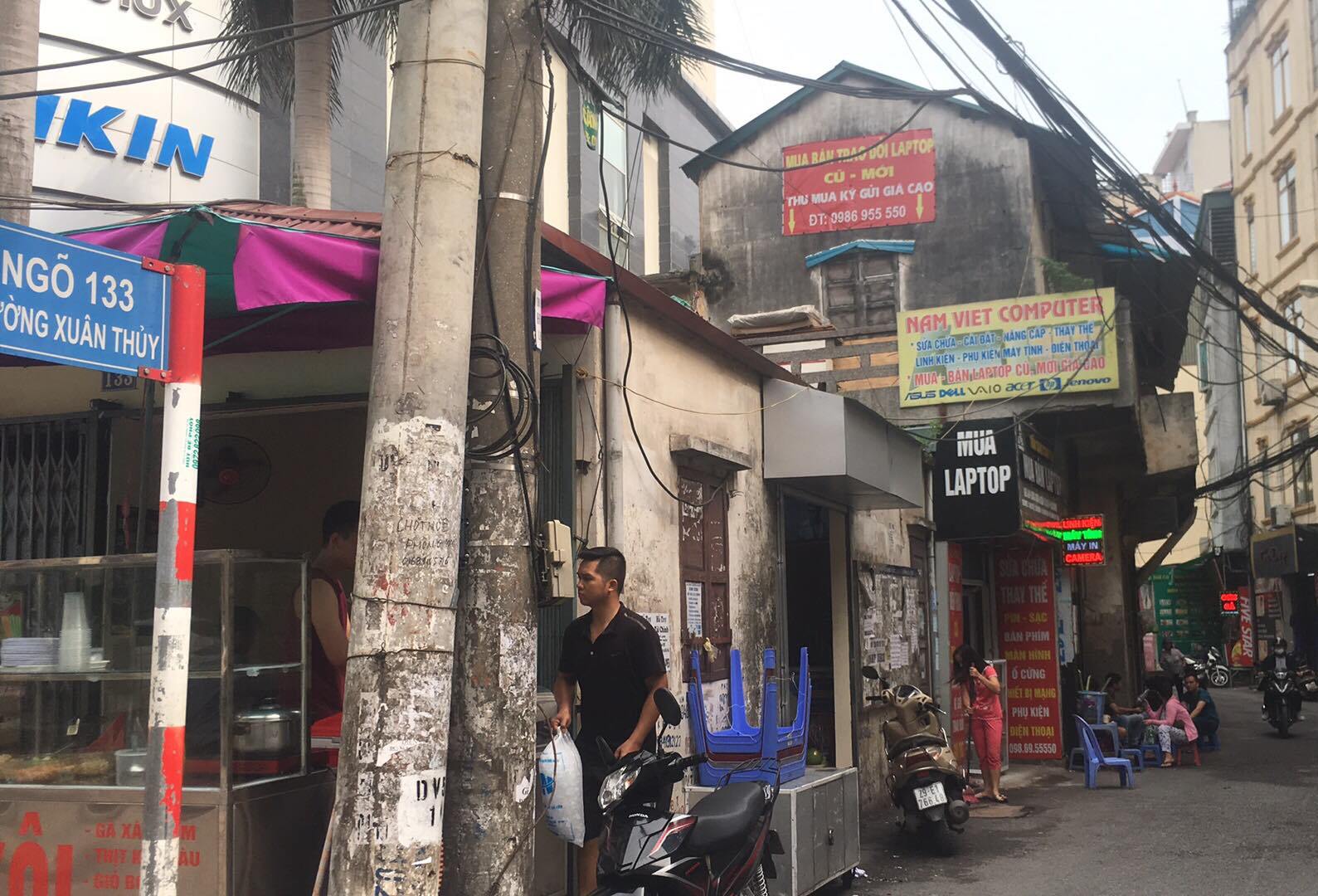 H&agrave; Nội: Nghi ngờ c&ocirc; g&aacute;i uống thuốc tự tử trong nh&agrave; nghỉ