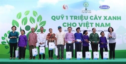 vinamilk trong 100000 cay xanh tai khu di tich lich su quoc gia bac kan