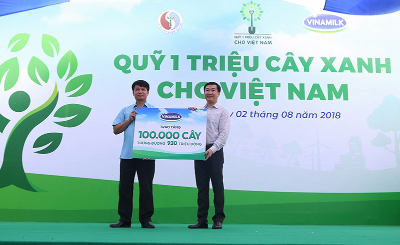 Vinamilk trồng 100.000 cây xanh tại khu di tích lịch sử quốc gia Bắc Kạn