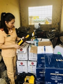 thanh hoa 540 chai ruou ngoai khong giay to hop le bi thu giu