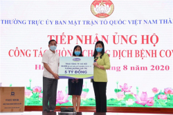 vinamilk ung ho 8 ty dong cho ha noi va 3 tinh mien trung chong dich covid 19
