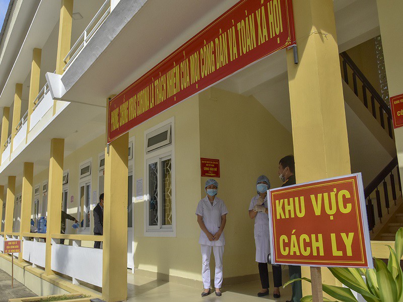 Thêm 14 ca mắc Covid-19, Việt Nam có 880 bệnh nhân