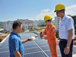 evnnpc du kien phat trien dien mat troi mai nha vuot 60 ke hoach