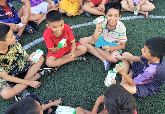 ‘Để mọi trẻ em được uống sữa mỗi ngày’ và hành trình xuyên mùa dịch của quỹ sữa vươn cao