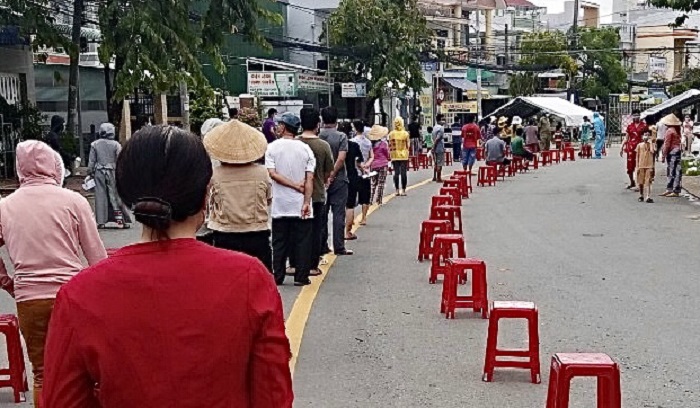 Cần Thơ, chủ tịch quận huyện phải chịu tr&aacute;ch nhiệm nếu để l&acirc;y nhiễm ch&eacute;o trong thực hiện x&eacute;t nghiệm