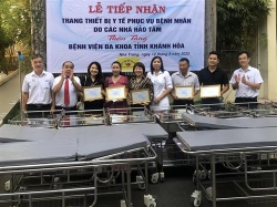 cac nha hao tam tang trang thiet bi y te cho benh vien da khoa tinh khanh hoa