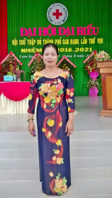 chuyen ve nguoi phu nu 83 lan hien mau tinh nguyen