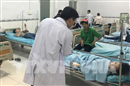 hang tram cong nhan nhap vien nghi ngo doc thuc an