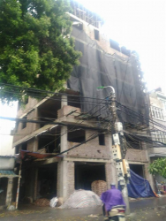 ha noi lieu ubnd phuong me tri co lam ngo truoc nhung sai pham trat tu xay dung