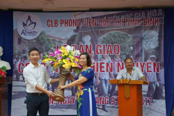 clb phong vien bao chi ninh binh tai ha noi lam chuong trinh thien nguyen huong ve que huong