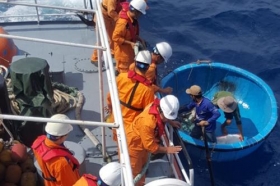 cuu 15 ngu dan bi nan khi danh bat ca o truong sa