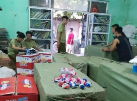 thu giu 15 tan banh keo qua trung king egg khong ro nguon goc