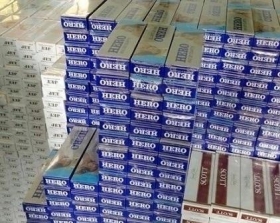 phat hien hon 6400 goi thuoc ngoai nhap lau canh ngoi nha bo hoang