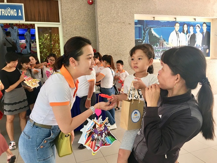 130 bệnh nhi được nhận quà và tham gia các hoạt động Tết Trung thu