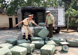 phat hien hon 2 tan nam lon khong dam bao ve sinh an toan thuc pham nhap lau tu trung quoc