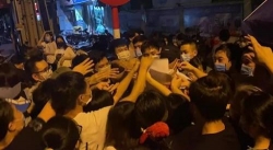 ha noi yeu cau lam ro trach nhiem lanh dao co so de nguoi dan chen lan tiem vaccine covid 19