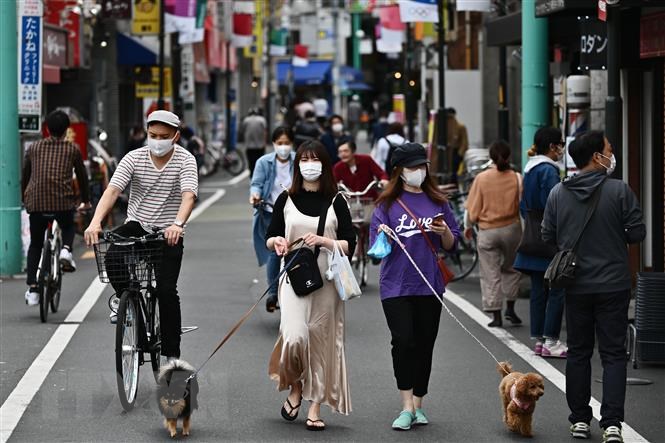 Nhật Bản sẽ bước sang giai đoạn 'b&igrave;nh thường mới' từ ng&agrave;y 30/9