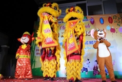 Đêm hội Trăng rằm: “Lồng đèn thắp sáng ước mơ tuổi thơ”