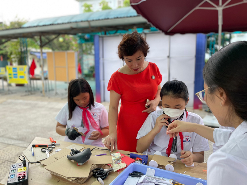 Trường THCS Đ&ocirc; thị Việt Hưng (Long Bi&ecirc;n, H&agrave; Nội): Gi&aacute;o dục học sinh ph&aacute;t triển to&agrave;n diện c&oacute; kỹ năng sống, năng động, s&aacute;ng tạo trong nh&agrave; trường