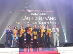 “Tiếp gió biển cho cánh diều bay cao”