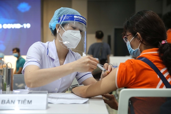 Tỷ lệ tiêm vaccine phòng Covid-19 tại nhiều địa phương vẫn thấp và chậm tiến độ