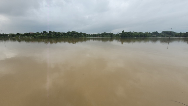 Hà Tĩnh: Mưa lớn kéo dài gây ngập lụt và sạt lỡ đất