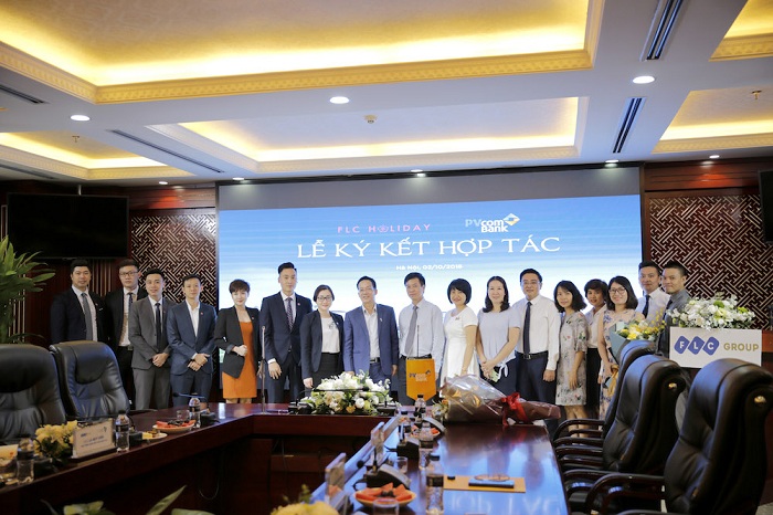 FLC Holiday v&agrave; PVcomBank k&yacute; kết thỏa thuận hợp t&aacute;c