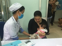 khanh hoa du kien 6300 tre duoc tiem vac xin bai liet
