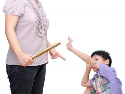 bao dong tuoi thieu nien giam han o cac nuoc cam danh tre nho