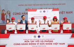 rua tay voi xa phong cung hanh dong vi suc khoe viet nam